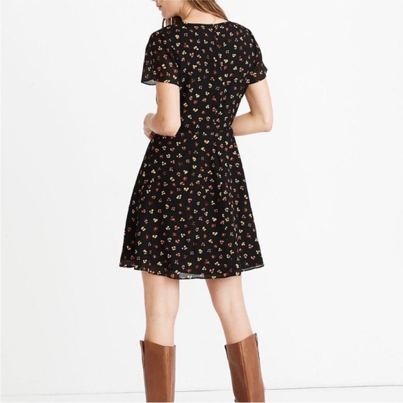 Madewell Silk Button Front Swing Dress Black Feline Floral AB340 Size 8 - Picture 11 of 15